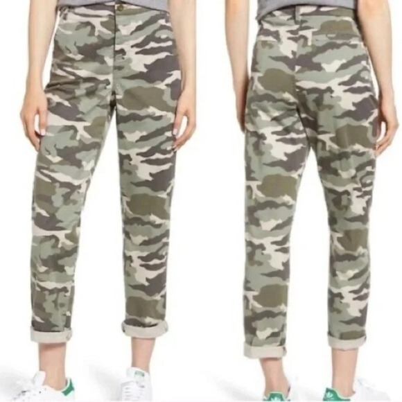 J. Crew • Camo Slouchy Boyfriend Chino Crop Pants - Picture 1 of 9